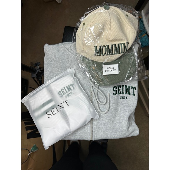 Seint Tops - Seint Univ Hoodie/ Hat/ Socks Bundle Women M Grey Green NEW
